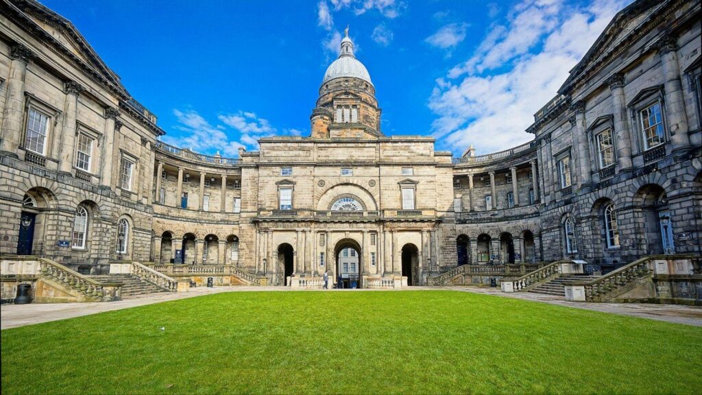 University of Edinburgh Efficient & Reliable Studentships 2024, UK