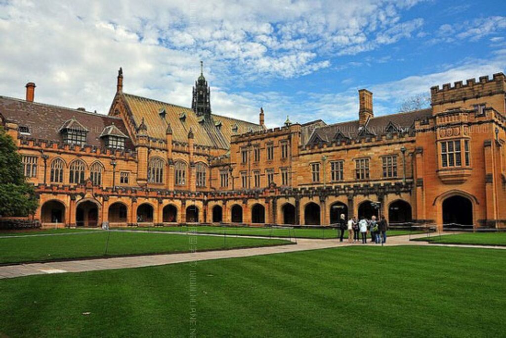 University of Oxford Weidenfeld – Hoffman Scholarships 2025/2026, United Kingdom