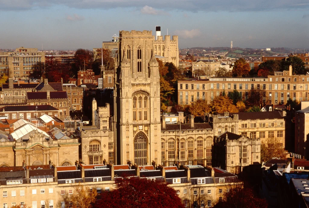 University of Bristol Think Big Scholarship 2025/2026, United Kingdom